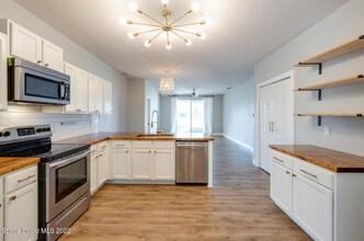 3775 Thayer Ln in Melbourne, FL - Building Photo - Building Photo