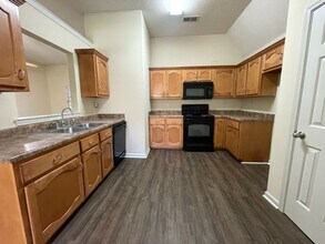 7051 Maple Grove Rd in Olive Branch, MS - Building Photo - Building Photo