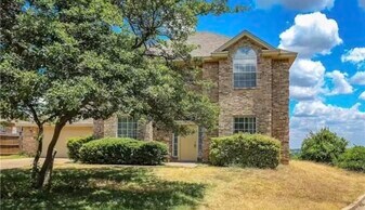 1915 Sutton Pl in Harker Heights, TX - Building Photo