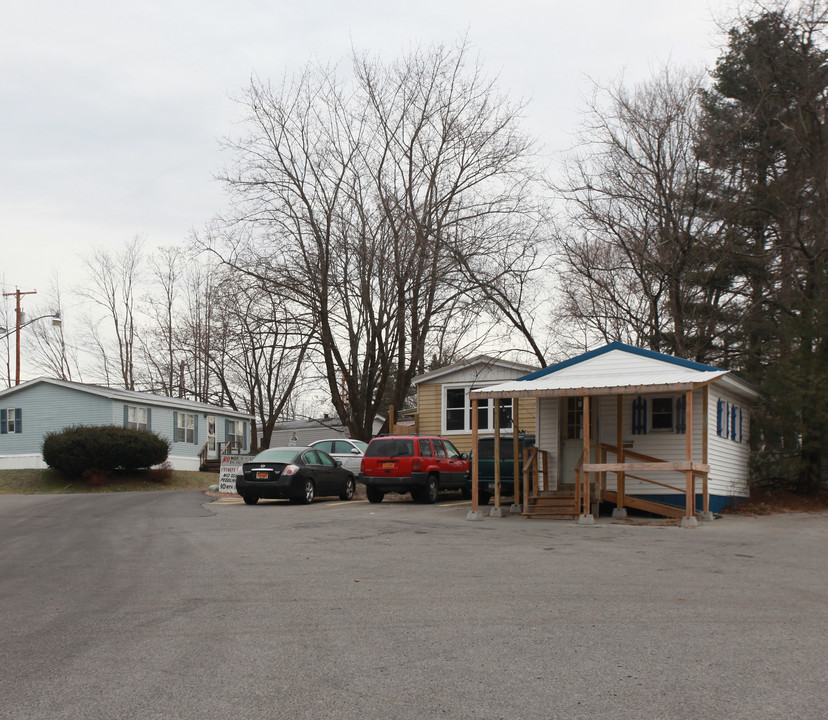 Deerfield Valley Mobile Home Park in Amsterdam, NY - Building Photo