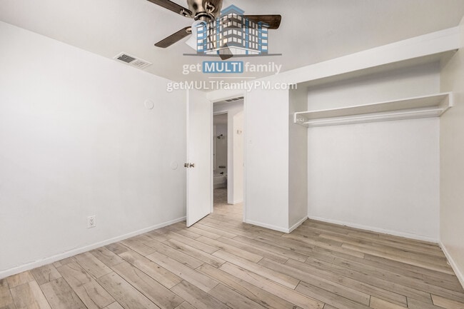 1402 W Mercer Ln in Phoenix, AZ - Building Photo - Building Photo