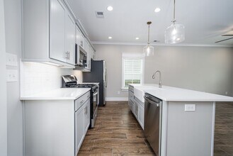 1524 Cottage Grv in Vestavia Hills, AL - Building Photo - Building Photo
