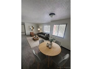 408 Park Ave in Madison, MN - Foto de edificio - Building Photo