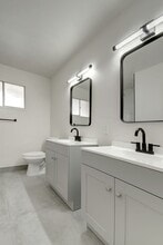 1025 E Campus Dr in Tempe, AZ - Building Photo - Building Photo