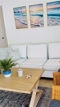 3250 10th St N in Naples, FL - Foto de edificio - Building Photo