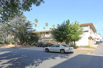 1201 Idaho Ave in Santa Monica, CA - Building Photo - Primary Photo