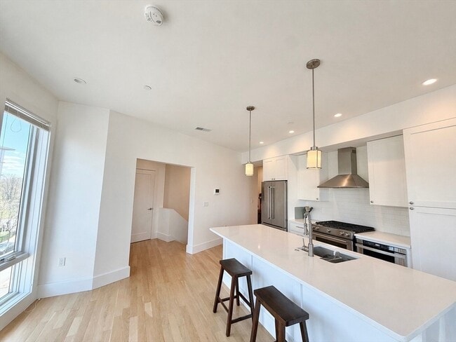 property at 283 Old Colony Ave