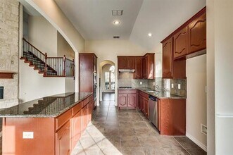 11805 Vienna Apple Rd in Fort Worth, TX - Building Photo - Building Photo