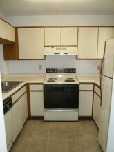 704 M.L.K. Jr Blvd-Unit -. in Chapel Hill, NC - Building Photo - Building Photo