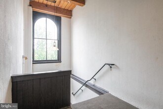 313 Arch St in Philadelphia, PA - Building Photo - Building Photo