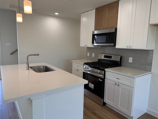 property at 2710 Discovery trails ct