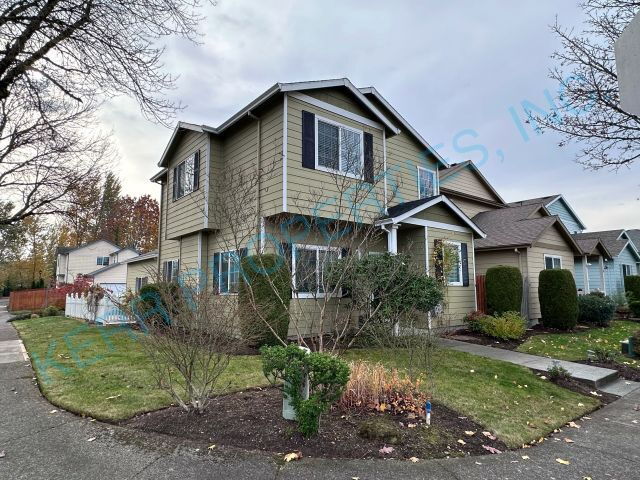 20598 NE Shore View Dr in Fairview, OR - Building Photo - Building Photo