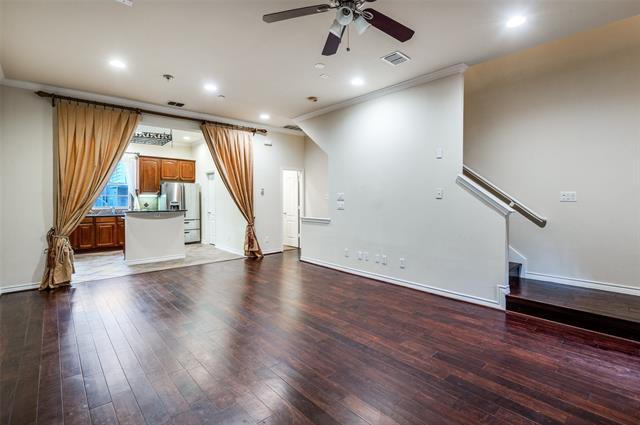 15738 Quorum Dr in Addison, TX - Building Photo - Building Photo