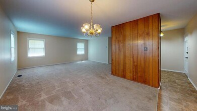 13200 Ithan Ln in Bowie, MD - Building Photo - Building Photo