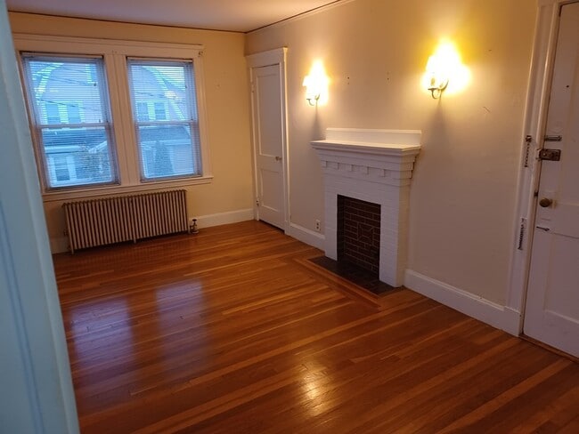 66 Chapman St, Unit 1