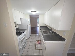 5407 Fallriver Row Ct in Columbia, MD - Building Photo - Building Photo