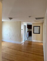 148 Highland St, Unit 3 in Worcester, MA - Building Photo