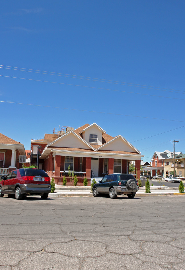 917 Ochoa St in El Paso, TX - Building Photo - Building Photo