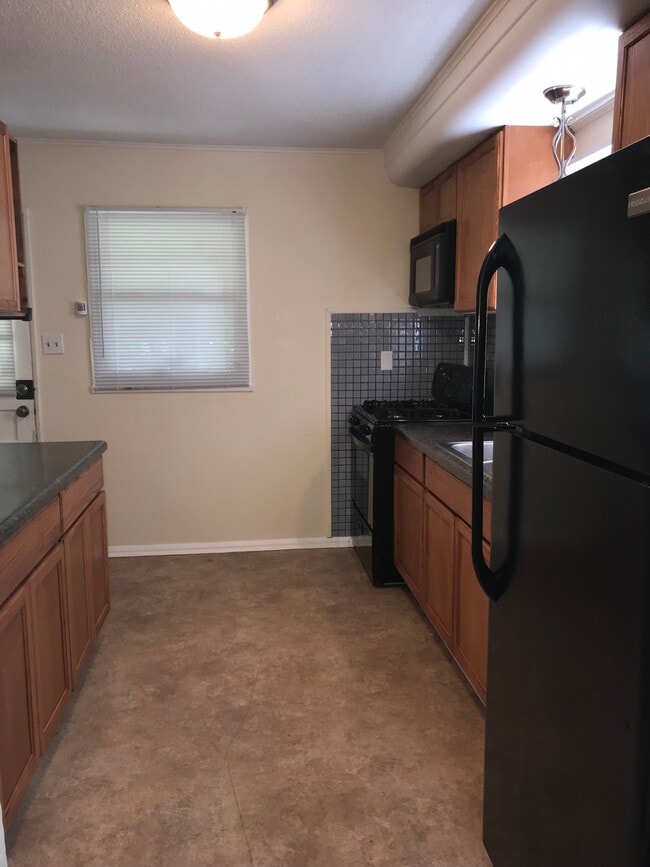 2633 W 21st St in Indianapolis, IN - Foto de edificio - Building Photo