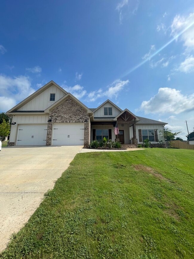 property at 368 Lakes Dr