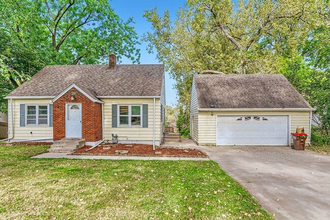 property at 2643 Stillwater Rd E