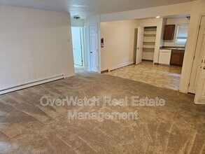 11400 Heritage Ct in Anchorage, AK - Building Photo - Building Photo