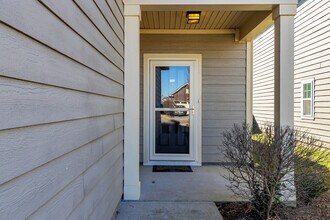 1018 Hemlock Dr in Spring Hill, TN - Building Photo - Building Photo