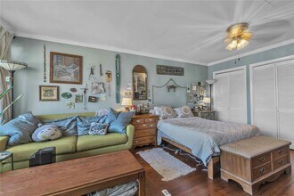 5210 Woodrow Ave in Austin, TX - Building Photo - Building Photo