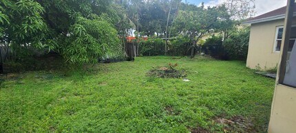 1769 Keenland Cir in West Palm Beach, FL - Building Photo - Building Photo