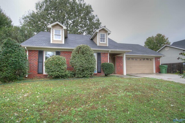 104 Hollington Dr NE in Huntsville, AL - Building Photo - Building Photo