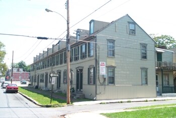Midtown Apartments in Harrisburg, PA - Building Photo
