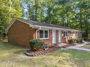1190 Gould Rd in Jacksonville, NC - Building Photo - Building Photo