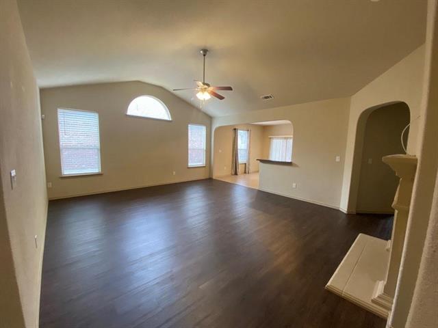 3105 Pecan Tree Dr in Denton, TX - Building Photo - Building Photo