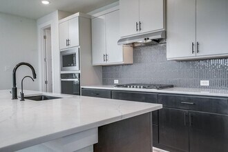 506 Retozo Cv in Liberty Hill, TX - Building Photo - Building Photo