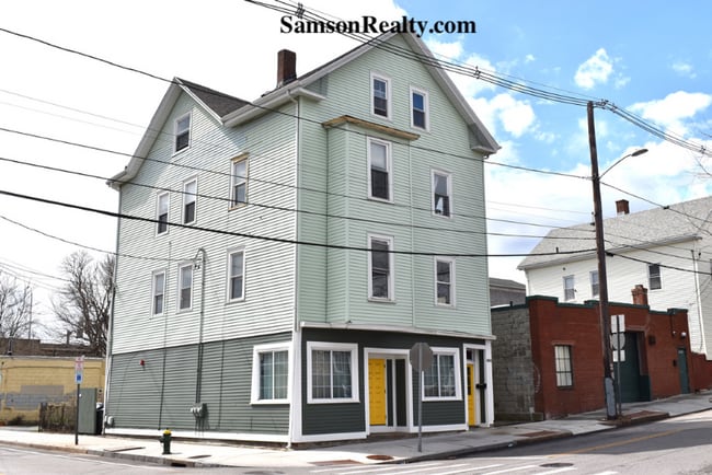 669 Wickenden St in Providence, RI - Building Photo - Building Photo