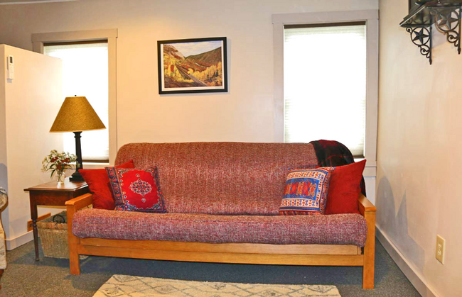 2820 E Conway Rd in Conway, NH - Foto de edificio - Building Photo