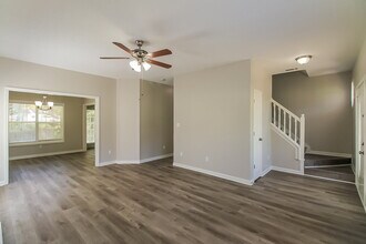 7047 Cheswick Dr in Riverdale, GA - Building Photo - Building Photo