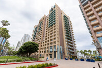 488 E Ocean Blvd, Unit 616 in Long Beach, CA - Building Photo - Building Photo