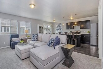 1008 W Villas Dr in Vicksburg, MI - Building Photo - Building Photo