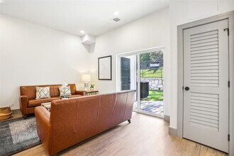 2450 Wickersham Ln in Austin, TX - Building Photo - Building Photo