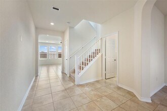 3853 Legend Hill in New Braunfels, TX - Building Photo - Building Photo