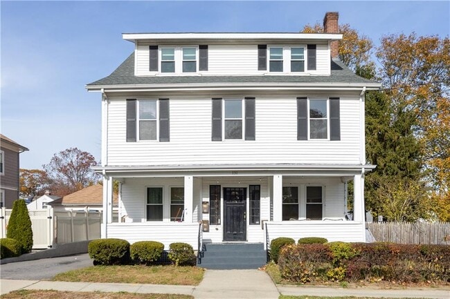 131 Washington Ave in Providence, RI - Building Photo - Building Photo