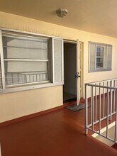 1747 Rodman St in Hollywood, FL - Building Photo - Building Photo