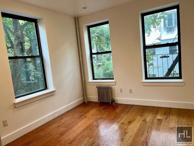 2BR 1BA Pre-War Stunner On Riverside Drive in New York, NY - Building Photo - Building Photo