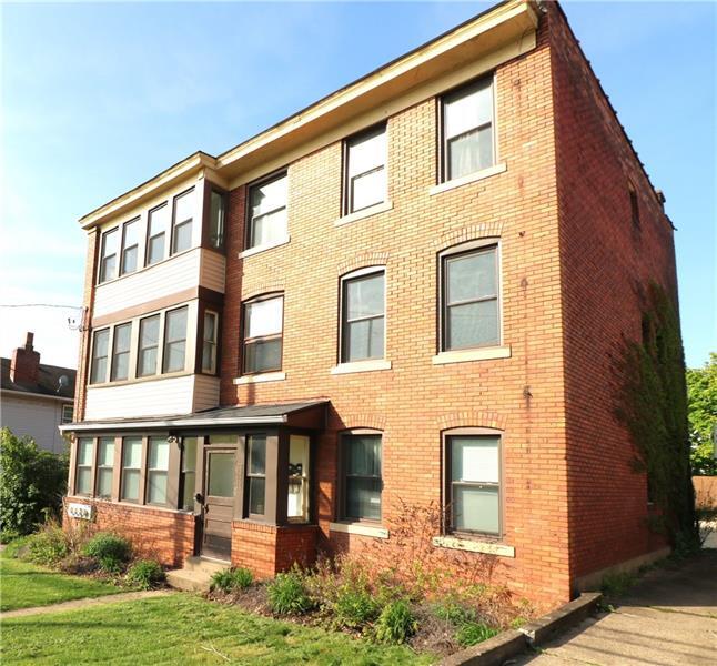 property at 1423 Hillsdale Ave