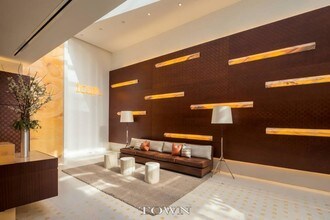 306 W 48th St in New York, NY - Building Photo - Building Photo