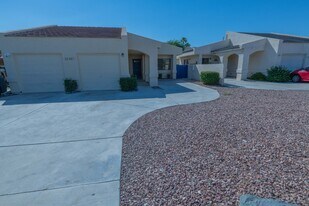 33425 Wishing Well Trl, Unit #2 in Cathedral City, CA - Building Photo