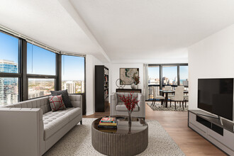 1133 North Dearborn in Chicago, IL - Building Photo - Building Photo