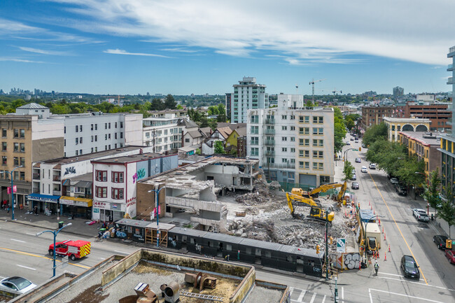 320 East Hastings in Vancouver, BC - Building Photo - Building Photo