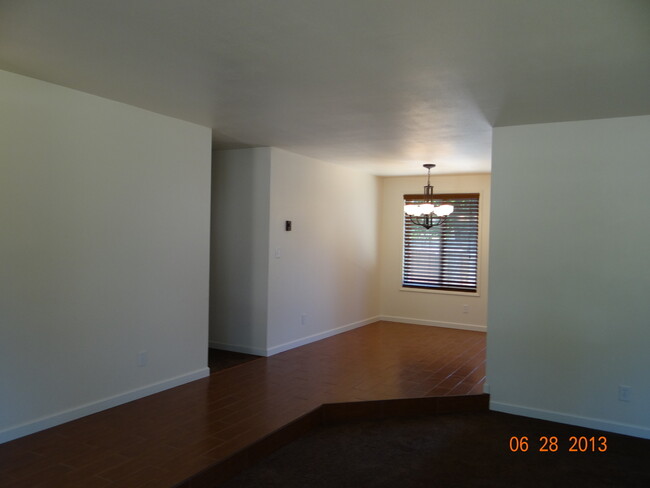2315 Ironwood St in Eugene, OR - Building Photo - Building Photo